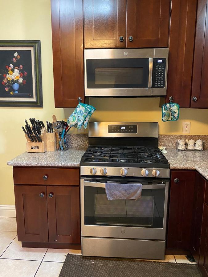 Private Los Angeles Room - Free Wifi, Ac, Tv, Private Fridge, Kitchen, Near Usc - Exposition Park - Usc Memorial Coliseum - Banc Of California Bmo Stadium - Downtown Los Angeles Dtla - University Of Southern California Usc!!! Экстерьер фото
